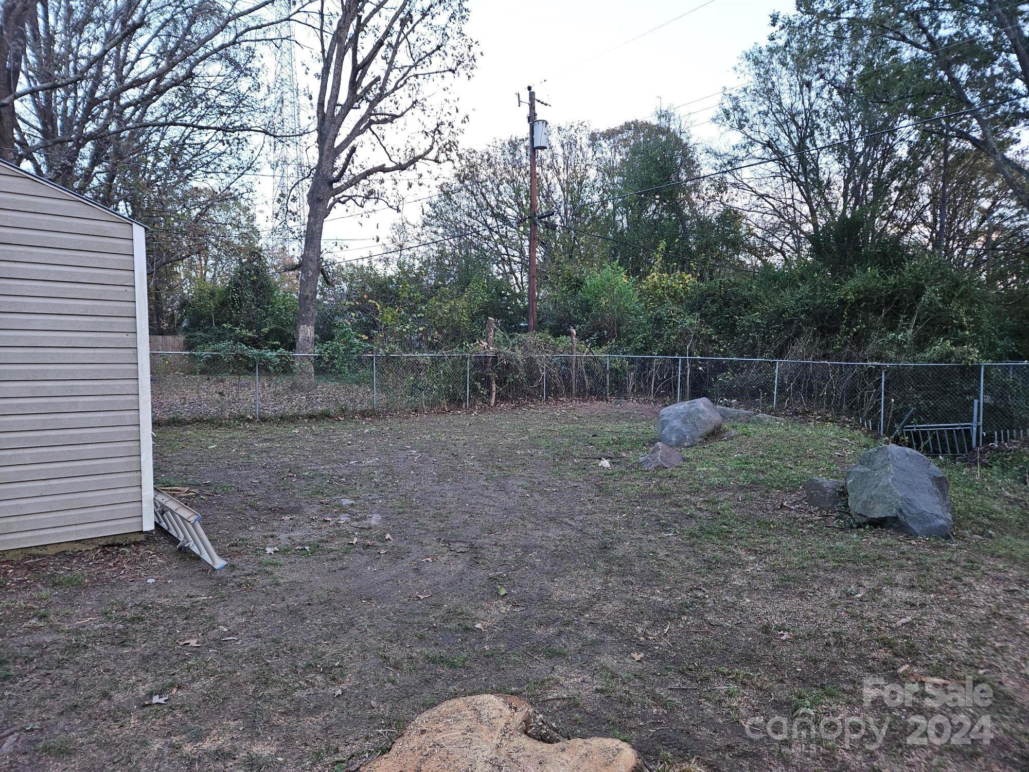 Photo #33