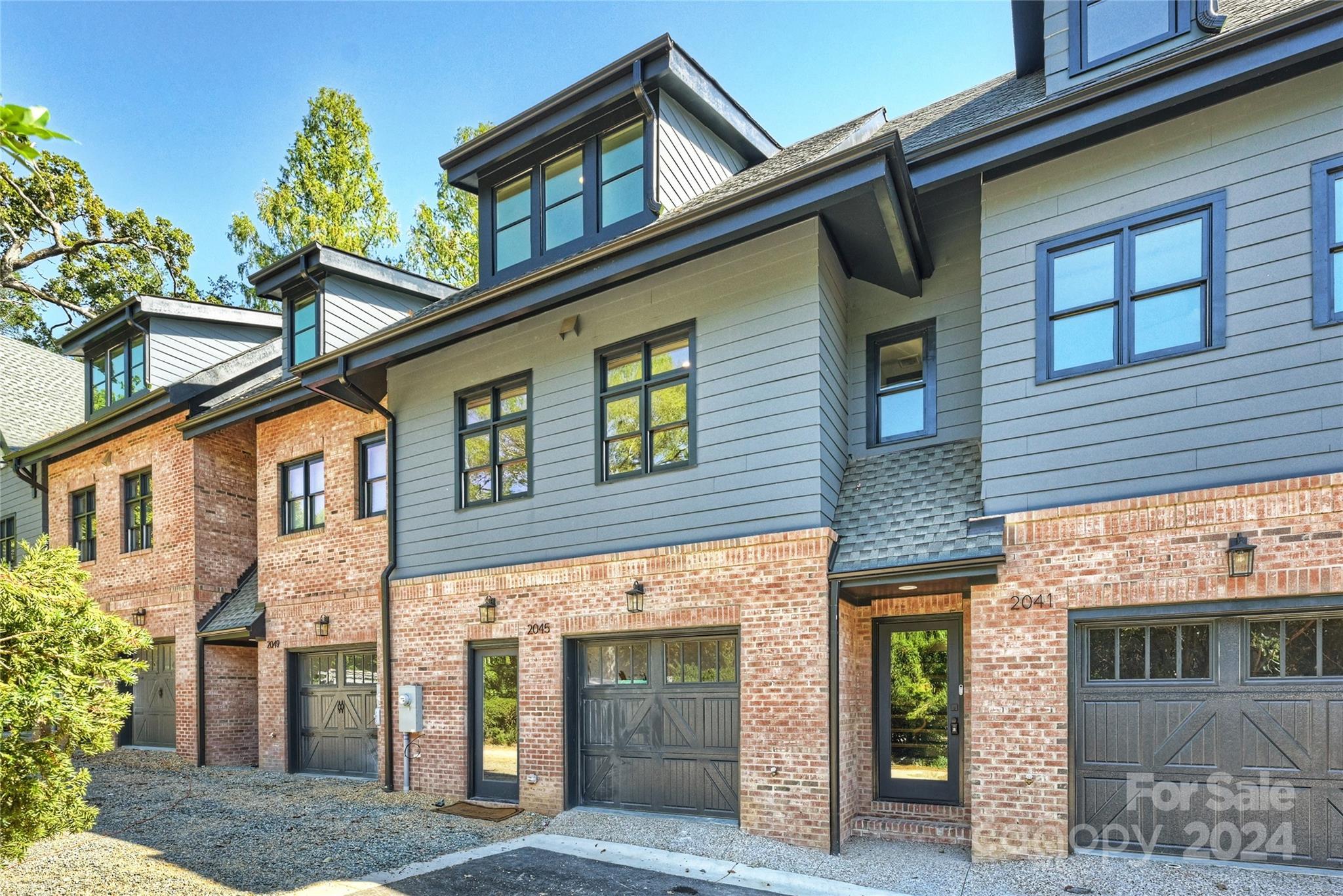 Photo one of 2023 Thurmond Pl # 14 Charlotte NC 28205 | MLS 4206034