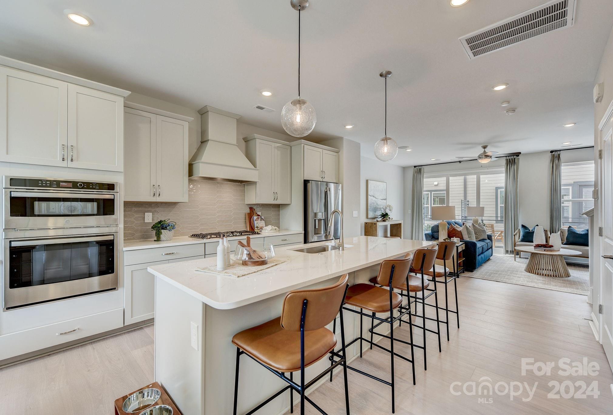 Photo one of 5015 Westmead Ln Charlotte NC 28262 | MLS 4206442