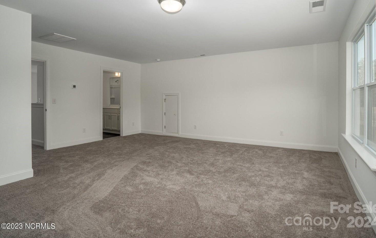 Photo #31