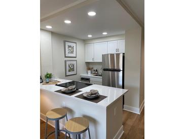Photo one of 2503 Roswell Ave # 303 Charlotte NC 28209 | MLS 4007749