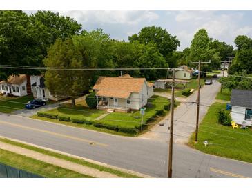 Photo one of 345 14Th Ne Ave Hickory NC 28601 | MLS 4008216