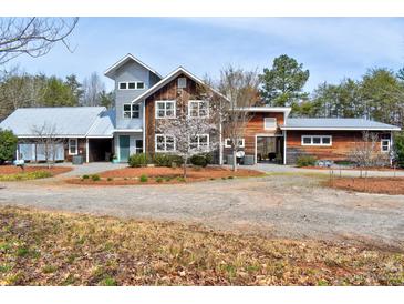 Photo one of 964 Airport Rhodhiss Rd Hickory NC 28601 | MLS 4014975