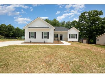 Photo one of 606 Berkshire Dr Statesville NC 28677 | MLS 4019201