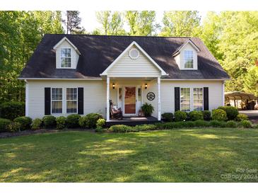 Photo one of 919 Edgewater Dr Belmont NC 28012 | MLS 4026946