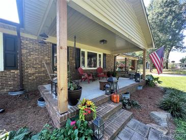 Photo one of 7226 Indian Trail Fairview Rd Indian Trail NC 28079 | MLS 4061692
