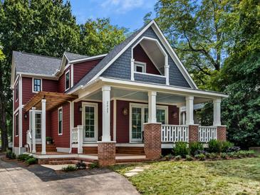 Photo one of 2025 Euclid Ave Charlotte NC 28203 | MLS 4061777