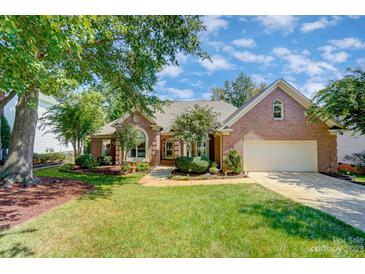 Photo one of 16112 Northstone Dr Huntersville NC 28078 | MLS 4065534