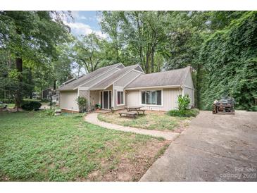 Photo one of 1611 E Barden Rd Charlotte NC 28226 | MLS 4070236