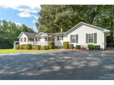 Photo one of 370 Shiloh Rd Statesville NC 28677 | MLS 4088315
