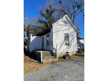 Photo one of 25 Broad St Great Falls SC 29055 | MLS 4095212