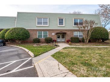 Photo one of 2620 Park Rd # D Charlotte NC 28209 | MLS 4097136