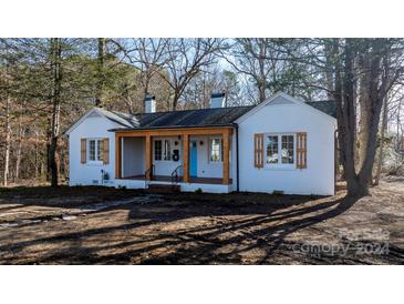 Photo one of 1048 5Th Ne St Hickory NC 28601 | MLS 4097251