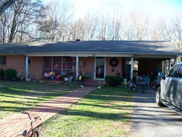Photo one of 221 N Generals Blvd Lincolnton NC 28092 | MLS 4097860