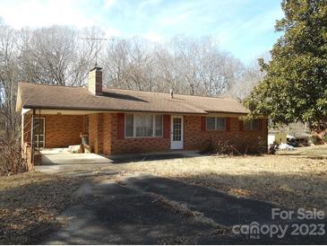 Photo one of 222 Coopertown Rd Lincolnton NC 28092 | MLS 4101880