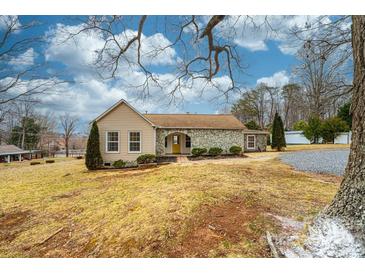 Photo one of 7 E Holly St Maiden NC 28650 | MLS 4102894
