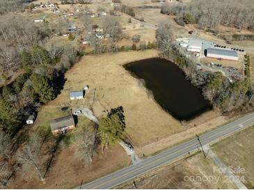 Photo one of 4517 Monroe Ansonville Rd Wingate NC 28174 | MLS 4104181