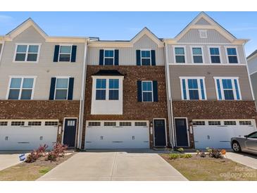 Photo one of 2537 Grantham Place Dr Fort Mill SC 29715 | MLS 4106737