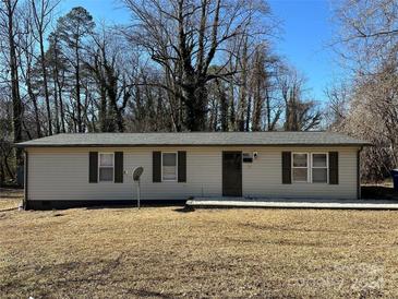Photo one of 1525 14Th St Ne Dr Hickory NC 28601 | MLS 4106830