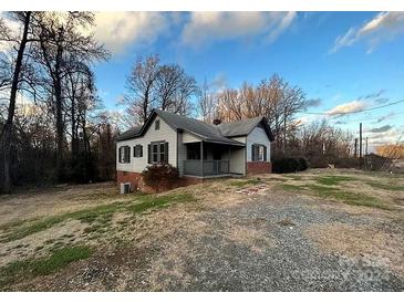 Photo one of 1400 Mooresville Rd Kannapolis NC 28081 | MLS 4108418