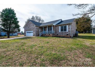 Photo one of 2085 Evergreen Dr Newton NC 28658 | MLS 4108656