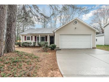 Photo one of 6336 Sunstone Dr Charlotte NC 28269 | MLS 4110630