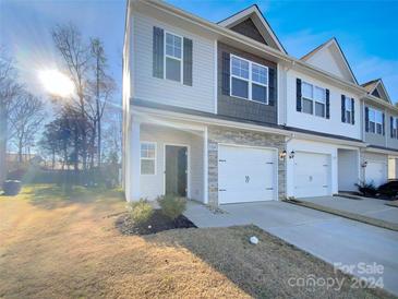 Photo one of 7124 Somerford Rd Charlotte NC 28215 | MLS 4111178