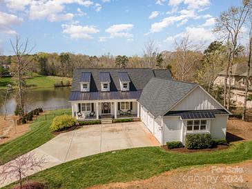 Photo one of 4100 Oldstone Forest Dr Waxhaw NC 28173 | MLS 4111551