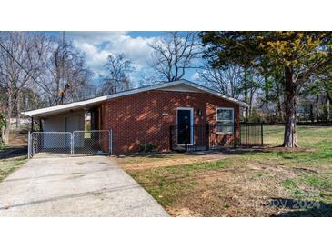 Photo one of 1327 F Se Ave Hickory NC 28602 | MLS 4111891