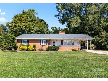 Photo one of 304 Mitchell Ave Statesville NC 28677 | MLS 4111911