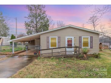 Photo one of 711 11Th St Newton NC 28658 | MLS 4114682