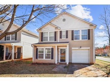 Photo one of 7302 Fox Point Dr Charlotte NC 28269 | MLS 4114959