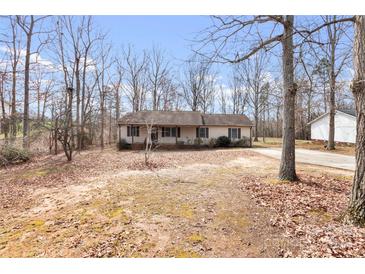 Photo one of 1302 Hickory Nut Ln Lincolnton NC 28092 | MLS 4115573