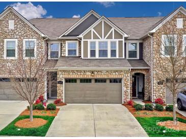 Photo one of 5718 Lachlan Hill Ln Charlotte NC 28278 | MLS 4115875