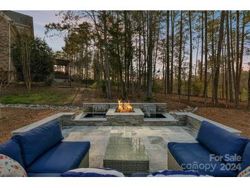 Photo one of 16601 Doves Canyon Ln Charlotte NC 28278 | MLS 4118048