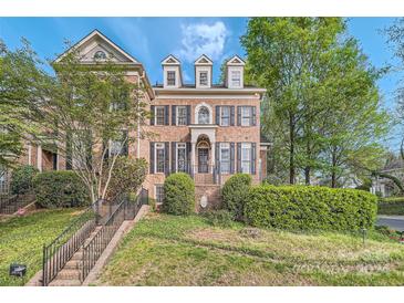 Photo one of 529 Queens Rd Charlotte NC 28207 | MLS 4118178