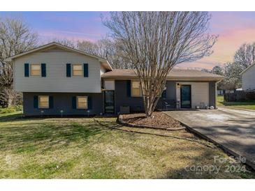 Photo one of 114 Forest Dr Belmont NC 28012 | MLS 4118302