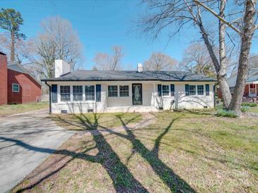 Photo one of 1920 Old West Ln Gastonia NC 28052 | MLS 4118419