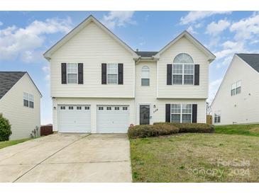 Photo one of 736 Reigate Rd Charlotte NC 28262 | MLS 4119122