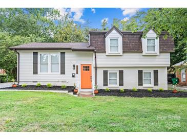 Photo one of 1708 Griers Grove Rd Charlotte NC 28216 | MLS 4120002