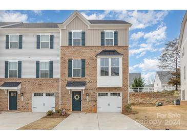 Photo one of 2606 Grantham Place Dr Fort Mill SC 29715 | MLS 4120072