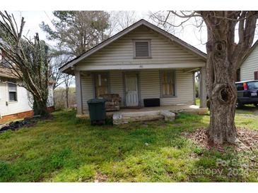 Photo one of 301 N Davis Ave Newton NC 28658 | MLS 4121565