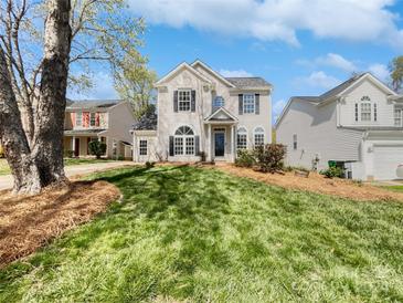 Photo one of 8913 Treyburn Dr Charlotte NC 28216 | MLS 4121658