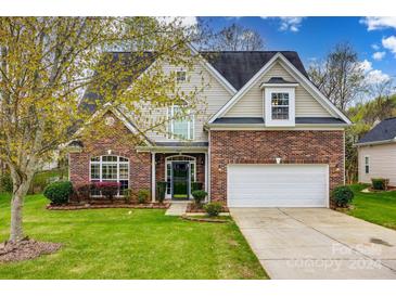 Photo one of 5021 Shadyside Ct Charlotte NC 28269 | MLS 4121743