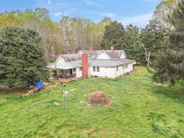 Photo one of 1825 Old Nc 27 Hwy Mount Holly NC 28120 | MLS 4122835