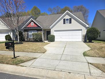 Photo one of 11634 Village Pond Dr Charlotte NC 28278 | MLS 4122967