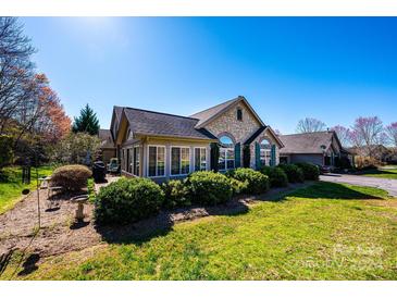 Photo one of 815 Wynnshire Dr # D Hickory NC 28601 | MLS 4122991