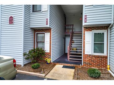 Photo one of 123 23Rd Nw St # C Hickory NC 28601 | MLS 4123007