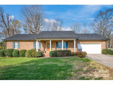 Photo one of 110 Green Meadow Ln Statesville NC 28625 | MLS 4123061