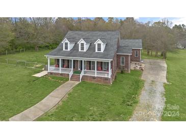 Photo one of 4419 Old Pageland Marshville Rd Wingate NC 28174 | MLS 4123191